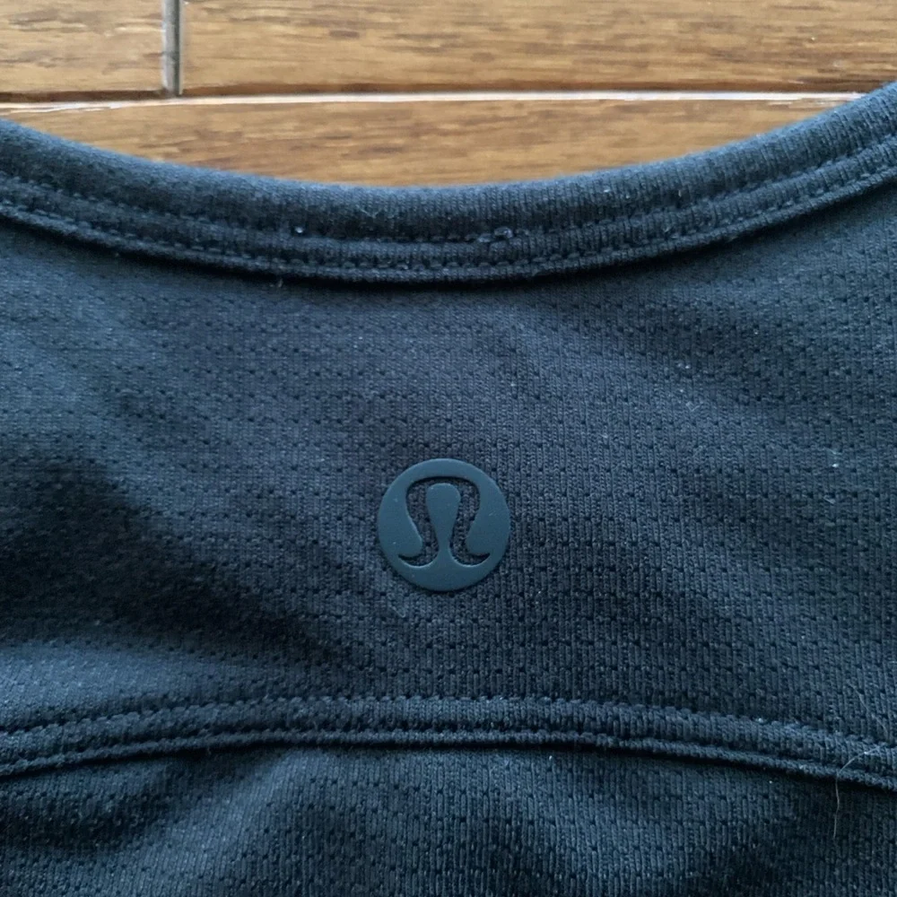Lululemon Cropped Henley Tank Top - Picture 7 of 10